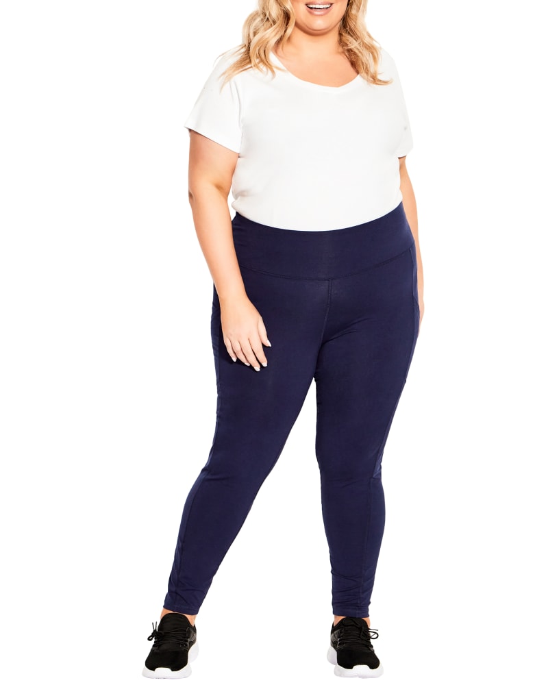 Front of a model wearing a size 14 Charlie Active Pocket Legging in Navy by Aveleisure. | dia_product_style_image_id:234248